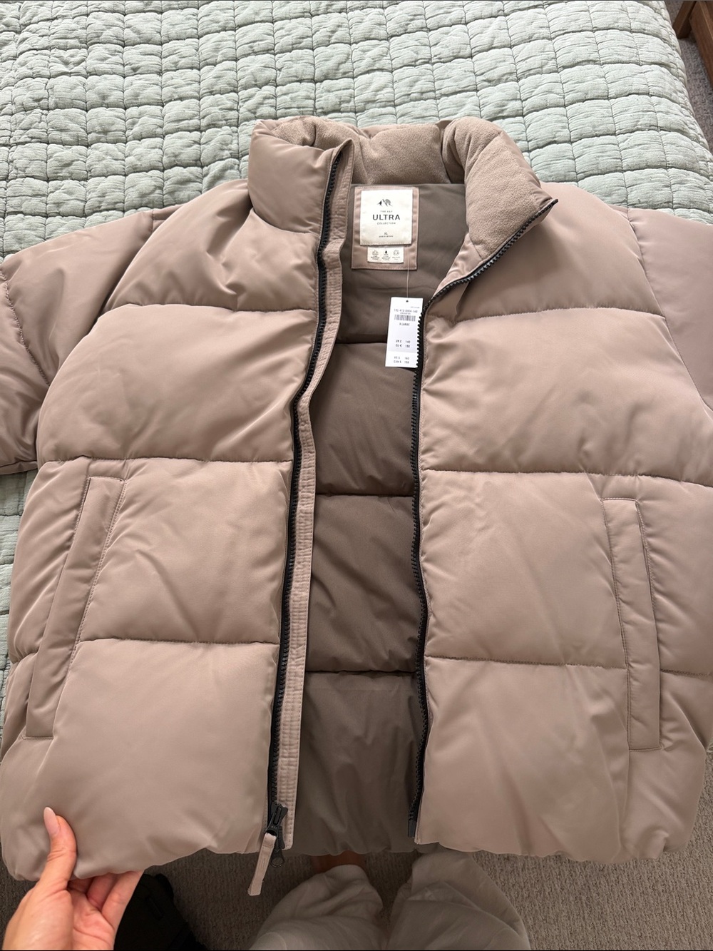 Abercrombie & Fitch Men's Taupe Puffer Jacket